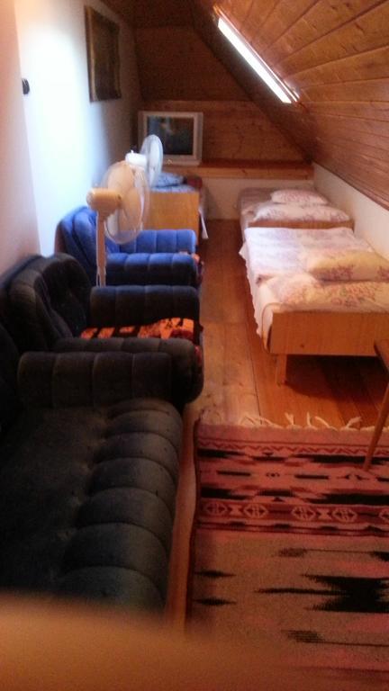 Csokonai Guesthouse Zamardi Ruang foto