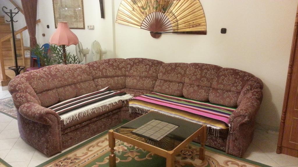 Csokonai Guesthouse Zamardi Ruang foto